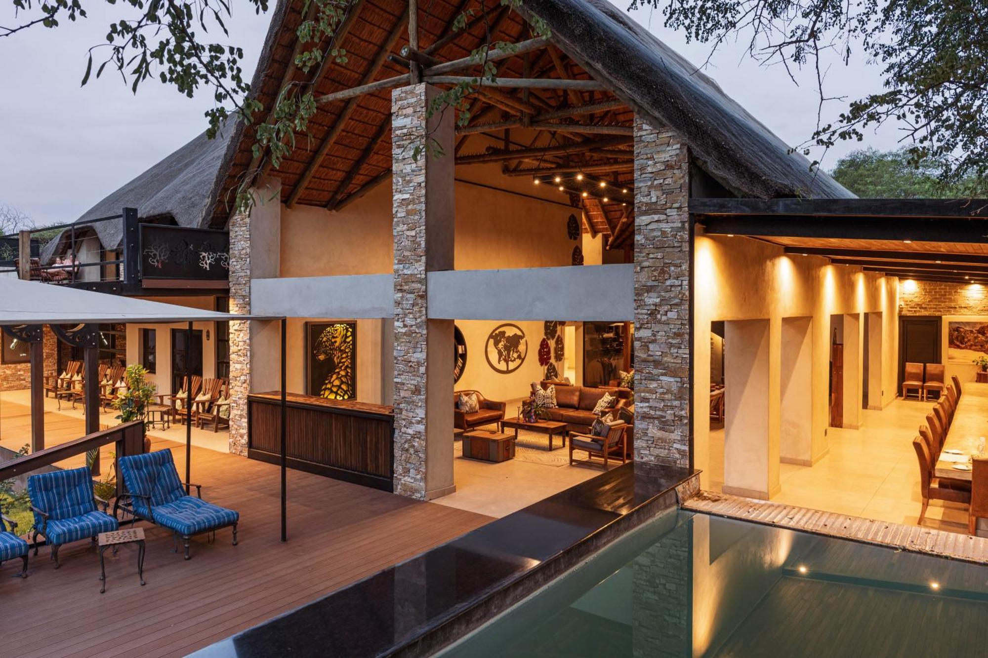 Chobe River Lodge Kasane Exterior photo