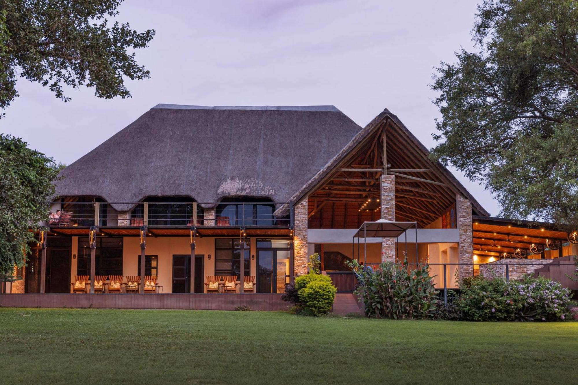 Chobe River Lodge Kasane Exterior photo